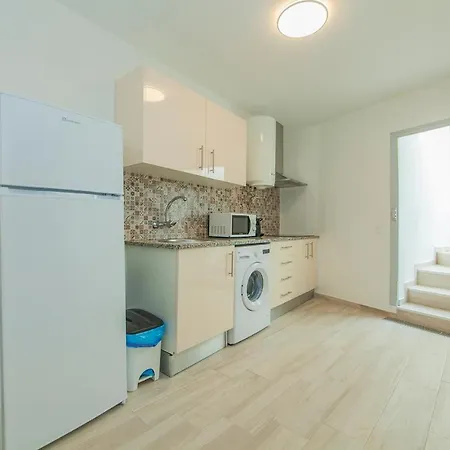 B21 - Oliveira Cozy Flat Apartment